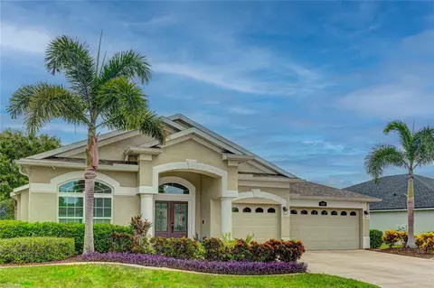 4411 Useppa Dr, Bradenton, FL 34203 photo 1
