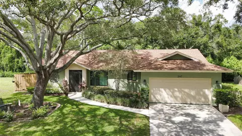 2147 Cork Oak St, Sarasota, FL 34232