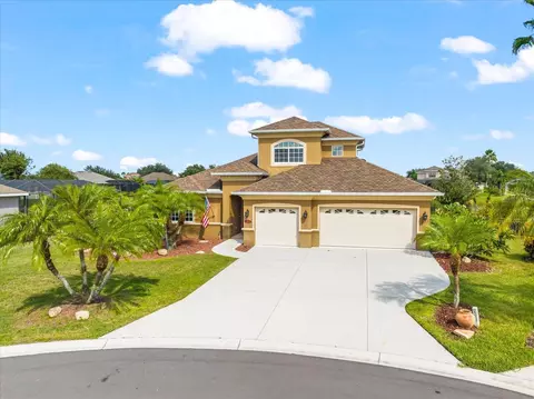 323 Salvia Ct, Bradenton, FL 34212