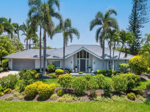 417 Pheasant Way, Sarasota, FL 34236