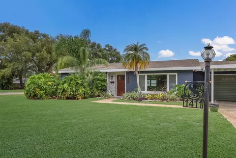 1411 42nd St W, Bradenton, FL 34205