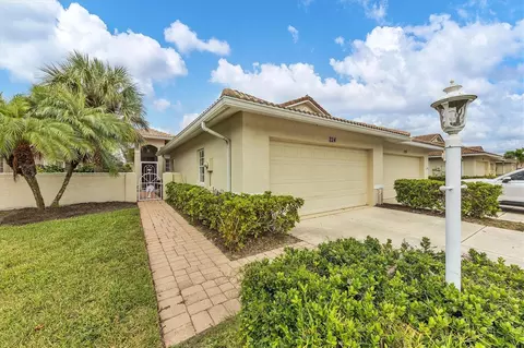 224 Auburn Woods Cir, Venice, FL 34292
