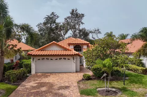 1137 Harbor Town Way, Venice, FL 34292