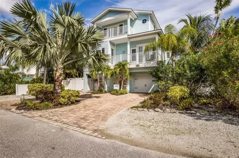 205 79th St, Holmes Beach, FL 34217