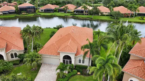5131 Chateau Ct, Sarasota, FL 34238