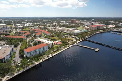 210 3rd St W #8105, Bradenton, FL 34205