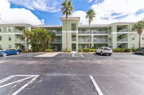 2080 Willow Hammock Cir #104, Punta Gorda, FL 33983