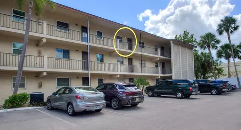 2220 Stickney Point Rd #539, Sarasota, FL 34231