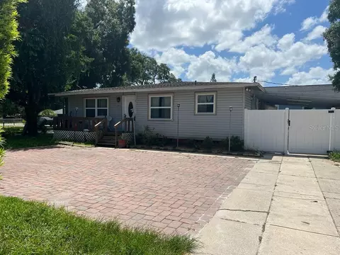 2418 7th Ave E, Bradenton, FL 34208