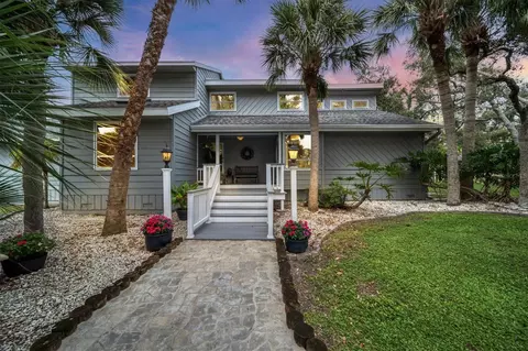 1826 Whispering Pines Cir, Englewood, FL 34223