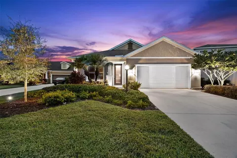 7028 White Willow Ct, Sarasota, FL 34243