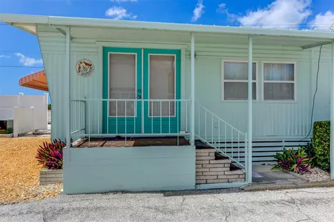 3740 Gulf Of Mexico Dr #5-A, Longboat Key, FL 34228
