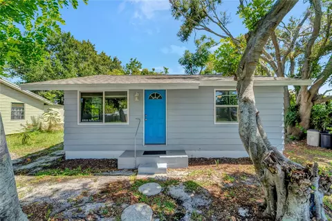 106 Verona St S, Nokomis, FL 34275