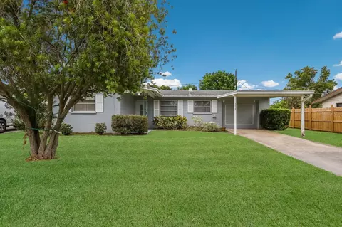 3098 Eden Mls, Sarasota, FL 34237