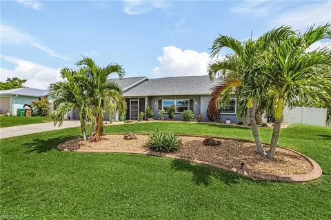 2201 NE 14th Pl, Cape Coral, FL 33909