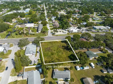 4704 26th St W, Bradenton, FL 34207