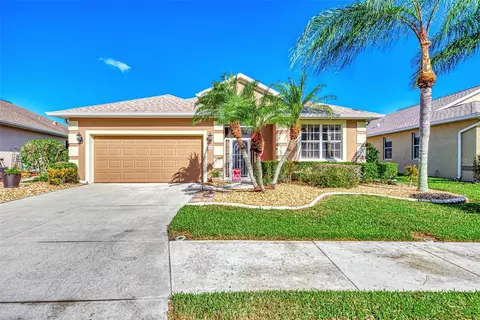 5240 Lakehurst Ct, Palmetto, FL 34221