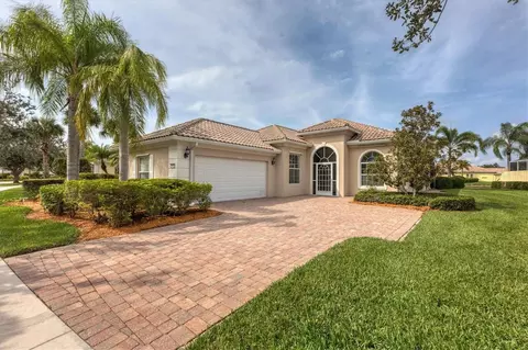 5803 Benevento Dr, Sarasota, FL 34238