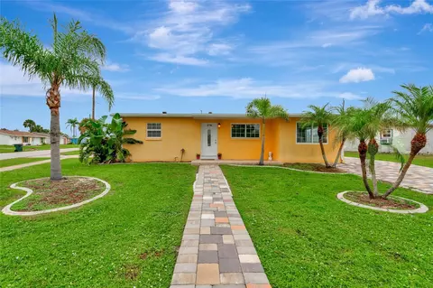 8796 Porto Bello Ave, North Port, FL 34287