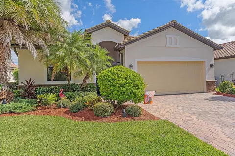 156 Wandering Wetlands Cir, Bradenton, FL 34212
