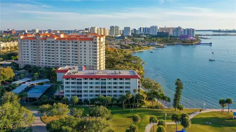 1100 Imperial Dr #204, Sarasota, FL 34236