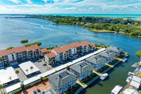 1602 Stickney Point Rd #2-106, Sarasota, FL 34231