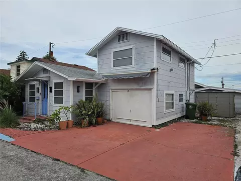 39 Braden Castle Dr, Bradenton, FL 34208