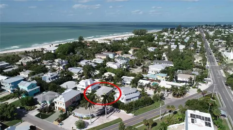 117 81st St, Holmes Beach, FL 34217