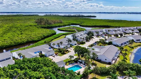 835 Waterside Ln, Bradenton, FL 34209