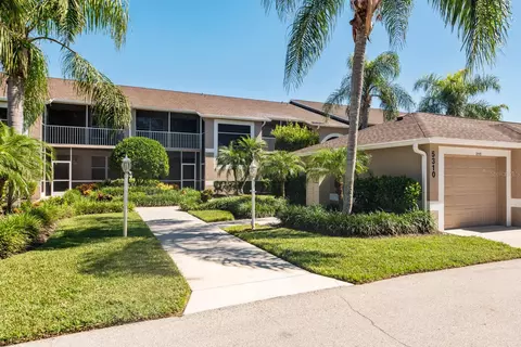 5310 Hyland Hills Ave # 2117, Sarasota, FL 34241
