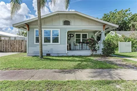 2546 Loma Linda St, Sarasota, FL 34239