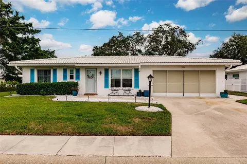 1001 Oakleaf Blvd, Bradenton, FL 34208