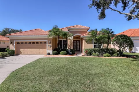 6626 Pinefeather Ct, Bradenton, FL 34203