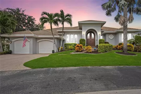 12623 Safe Harbour Dr, Cortez, FL 34215