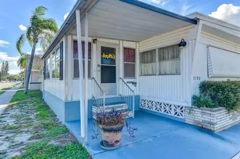 2103 18th St W, Bradenton, FL 34205