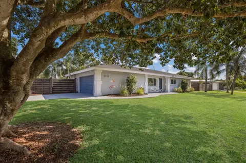 2545 Webber St, Sarasota, FL 34239
