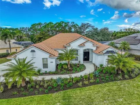 1949 White Feather Ln, Nokomis, FL 34275