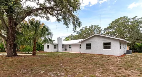 2315 30th Ave E, Bradenton, FL 34208
