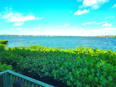 1511 Pelican Point Dr #BA181, Sarasota, FL 34231