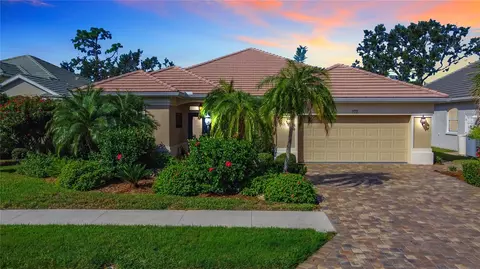372 Cedarbrook Ct, Venice, FL 34292
