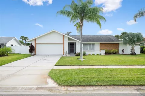 3642 Kingston Blvd, Sarasota, FL 34238