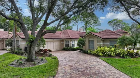 3788 Lyndhurst Ct, Sarasota, FL 34235