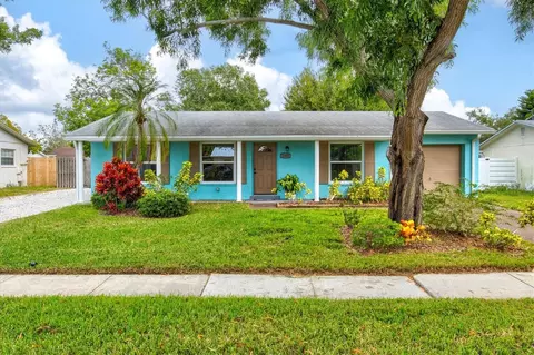 2809 39th St W, Bradenton, FL 34205