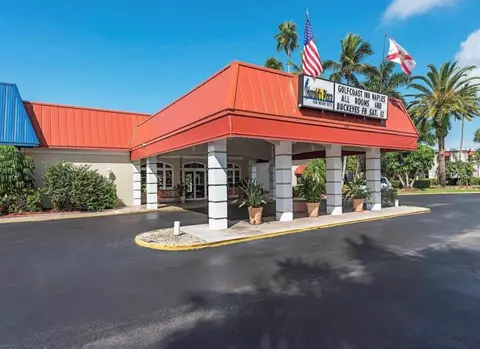 2555 Tamiami Trl N #128, Naples, FL 34103