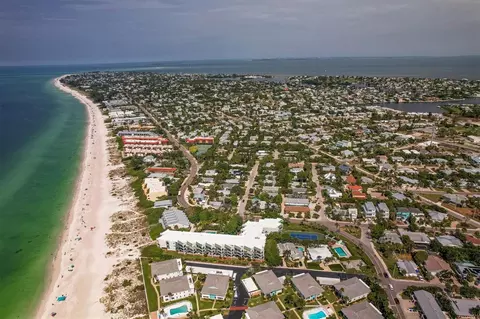 5608 Gulf Dr #108, Holmes Beach, FL 34217