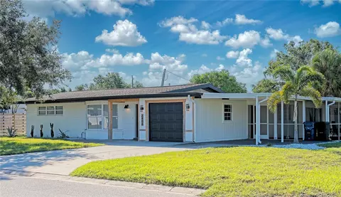 2408 Sunnyside St, Sarasota, FL 34239
