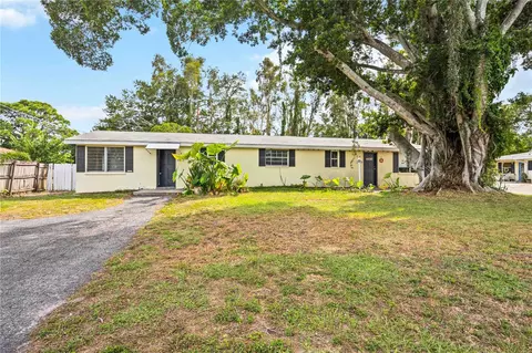 2915 36th Ave W, Bradenton, FL 34205