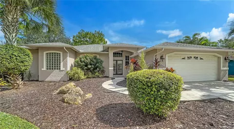 1863 Oak Branch Dr, Sarasota, FL 34232