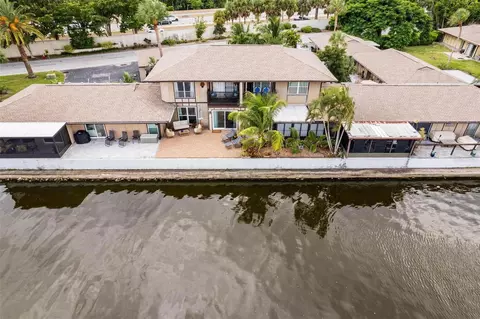 4291 Island Cir #2, Fort Myers, FL 33919