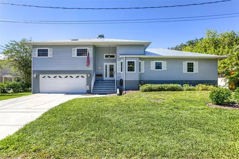 4705 9th St E, Ellenton, FL 34222